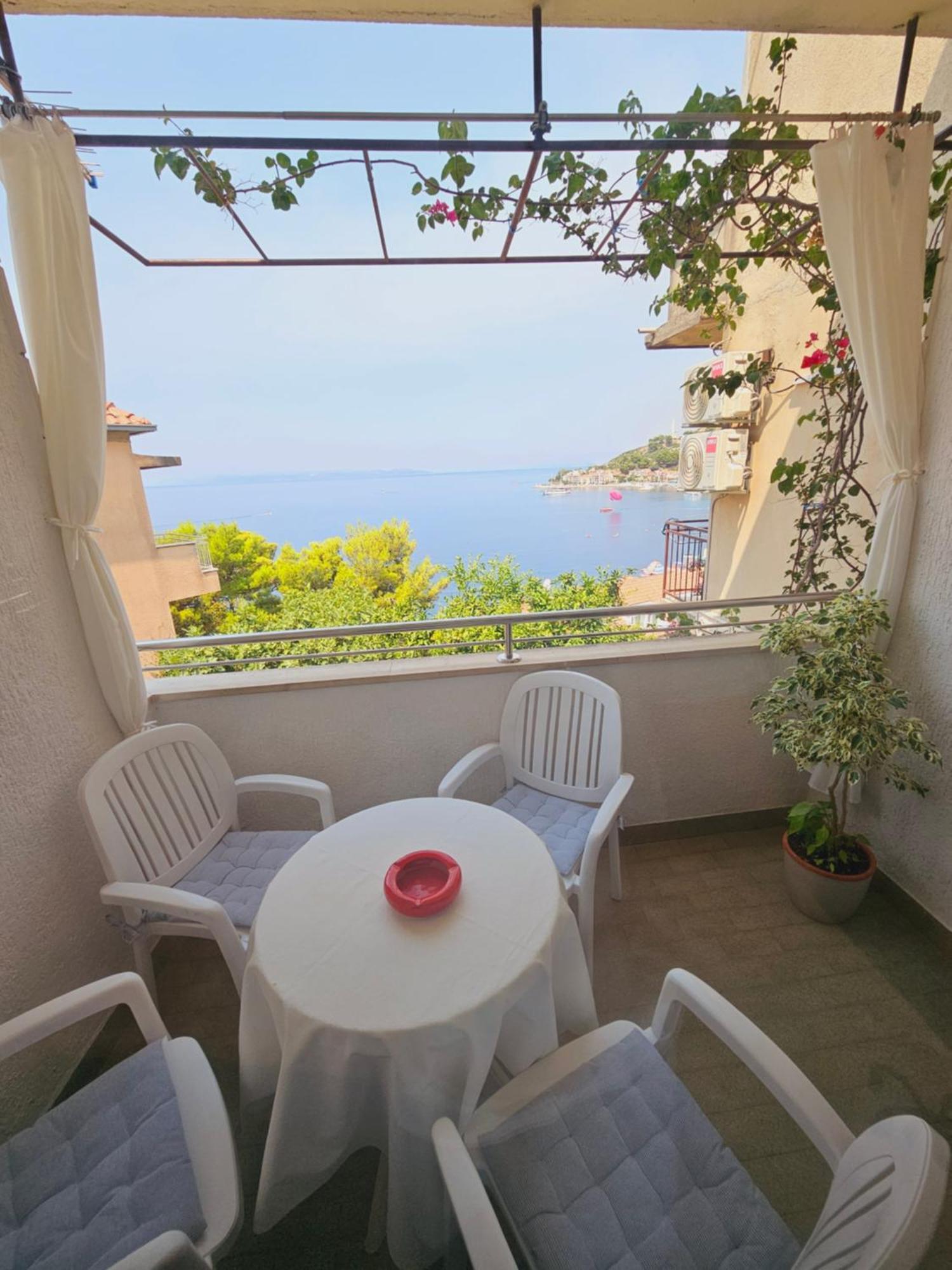 Apartman Lampic With Beautiful Sea View Подгора Екстериор снимка